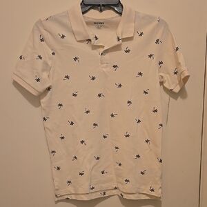 Boy's Old Navy Polo Shirt with Classic Collar. NWT.